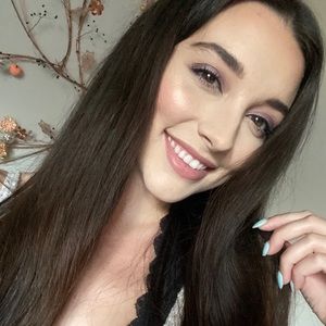 Meet your Posher, Ali